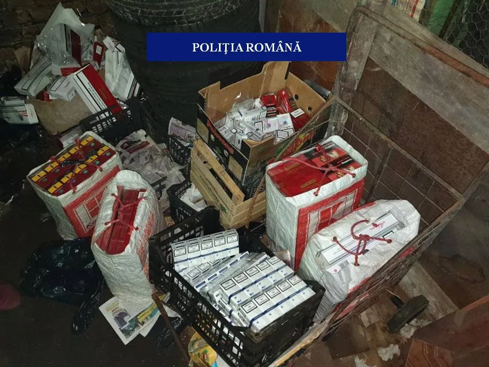 Percheziții în două locații ale unui contrabandist de țigări din Craiova. Bărbatul a fost reținut
