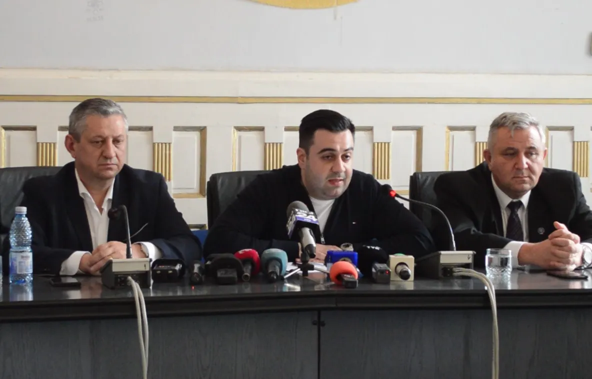 Ministrul Transporturilor explică lipsa autostrăzilor: intervenția statului paralel