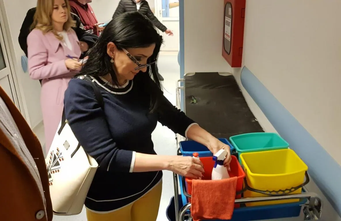 Sorina Pintea, vizită la Spitalul de Psihiatrie Poiana Mare din Dolj