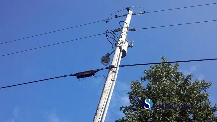 Au furat peste 450 de metri de cablu telefonic dintr-o comună din Dolj. Patru tineri sunt cercetați