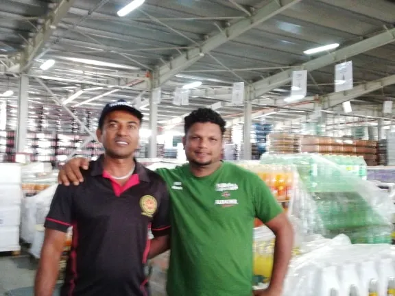 Au venit din Sri Lanka pentru a lucra la o firmă din Craiova. Ce avantaje au și cum se descurcă cei 15 angajați de peste hotare