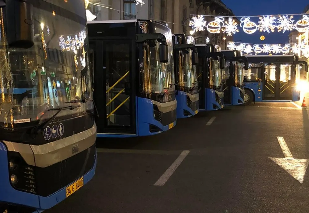 RAT Craiova a preluat autobuzele noi de la primărie. Licitația pentru cele electrice a fost reluată