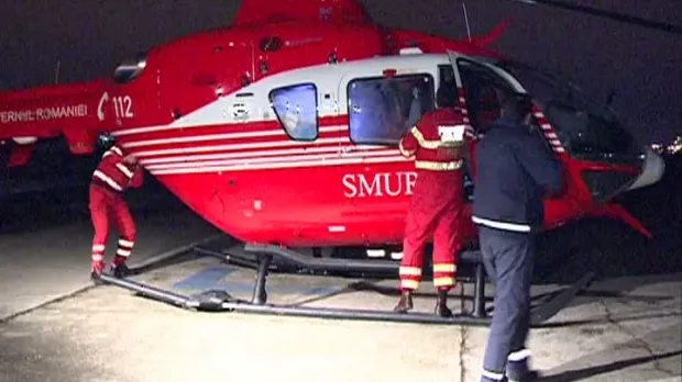 VIDEO. Fetiță cu arsuri transportată cu elicopterul SMURD de la Craiova la București, noaptea trecută