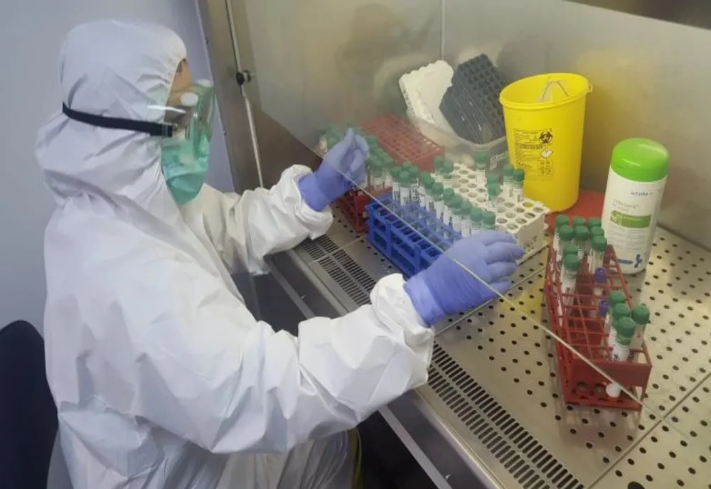 Situație epidemiologică în Dolj: Peste 2.200 de persoane în izolare și 705 în carantină 