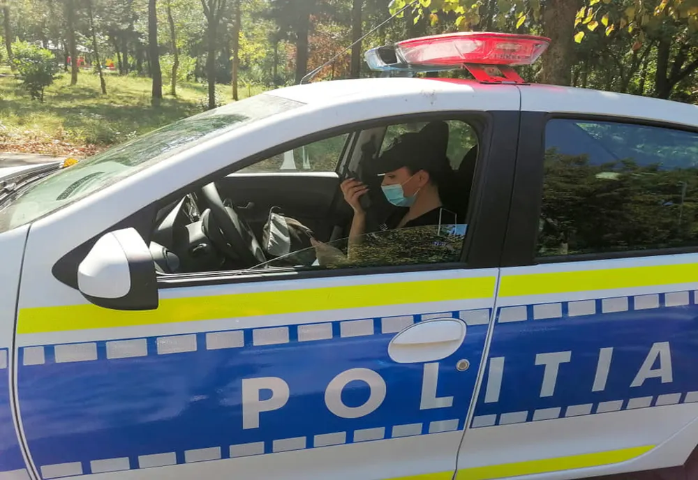Adolescent din Dolj, accident cu o maşină furată