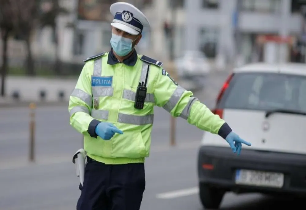 Un şofer băut din Craiova, reţinut după ce a ameninţat un poliţist