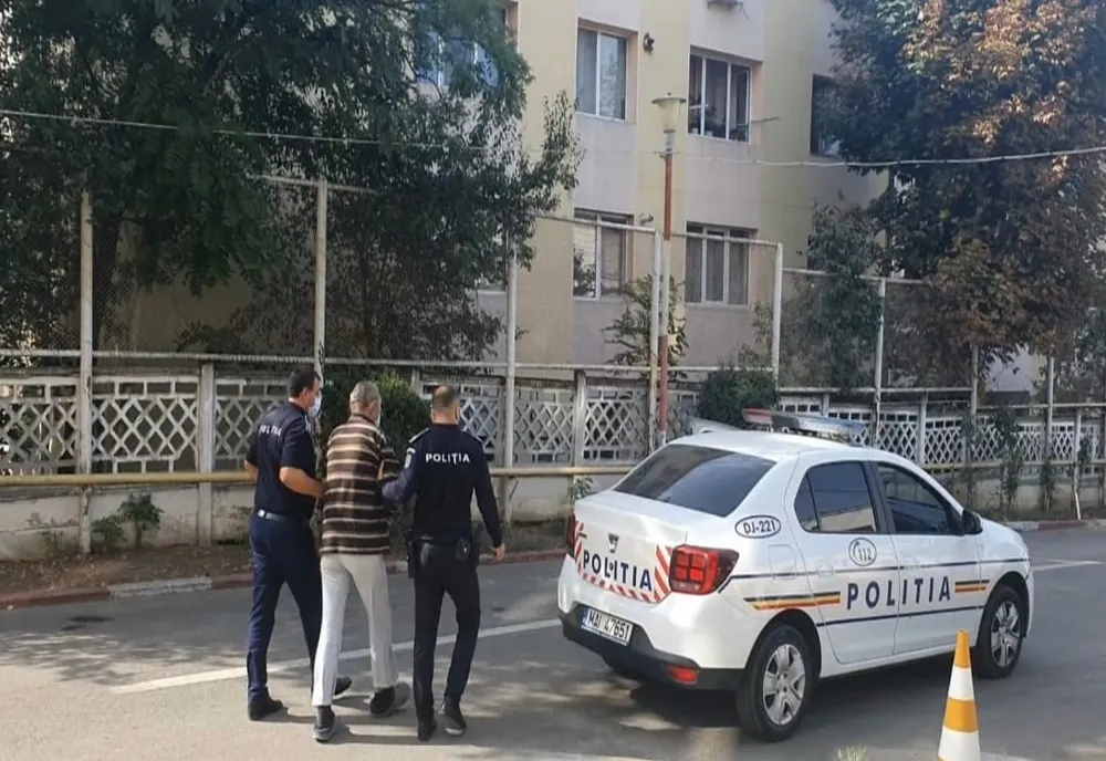 Dolj: Un bătrân de 70 de ani a violat o femeie de 89 de ani. Agresorul, reţinut de poliţişti (VIDEO)