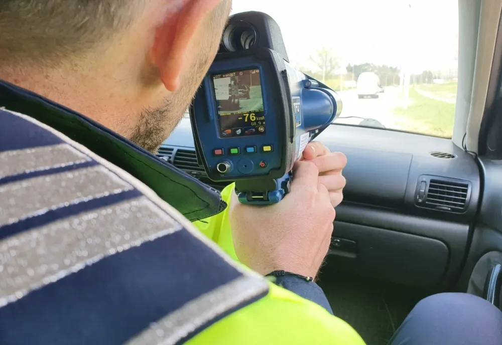 Şofer din Dolj, luat de radar pe un drum din Olt