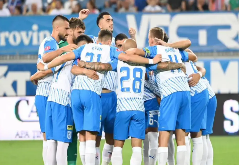 Universitatea Craiova anunță două transferuri 