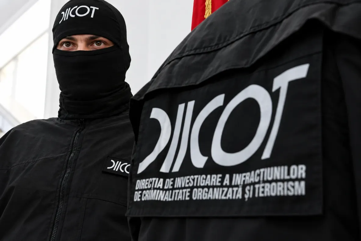 Fost procuror-șef DIICOT, condamnat definitiv de Înalta Curte. A primit și amendă penală de 80.000 de lei