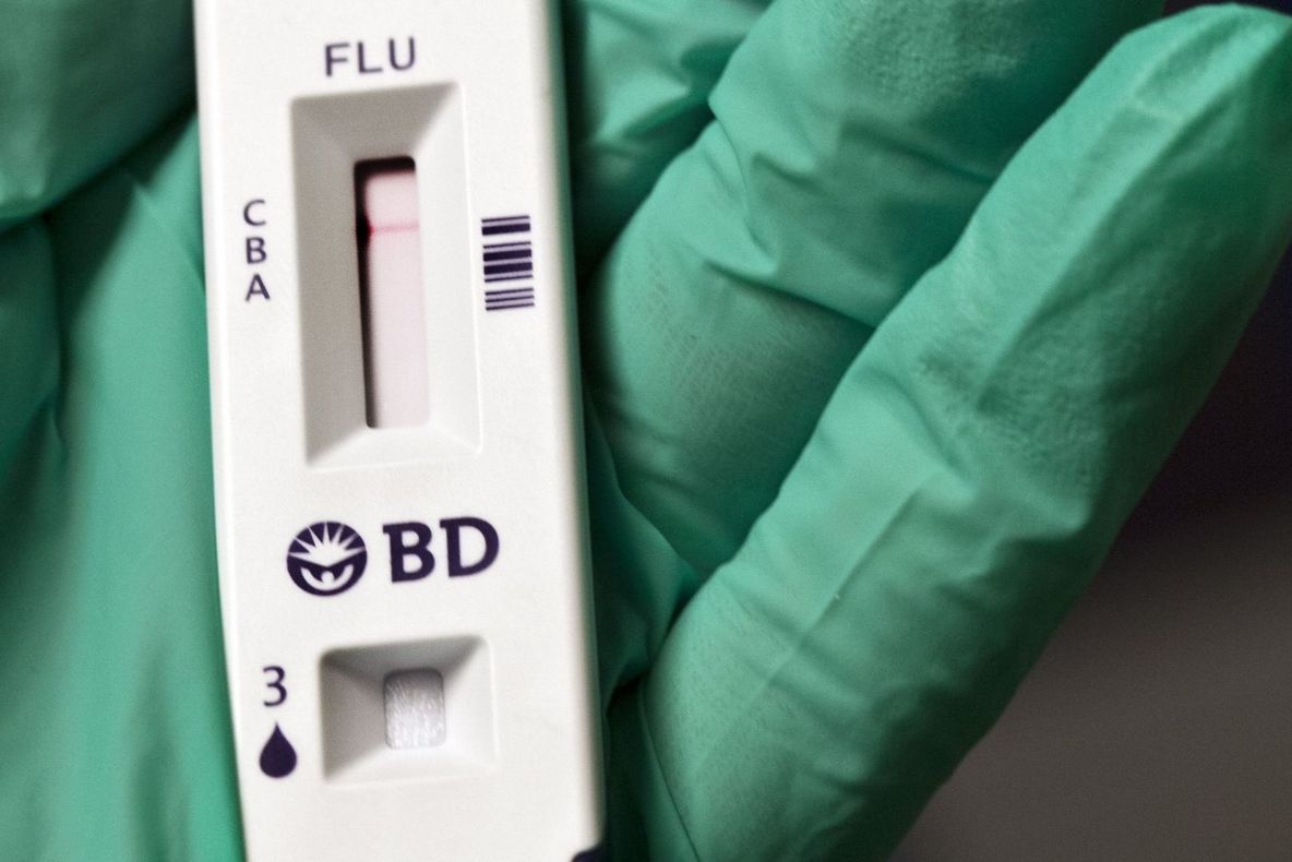 Spitalul de Boli Infecţionase Craiova nu are teste rapide de depistare a gripei. Medic: „Nu știu să vă spun de când nu sunt“