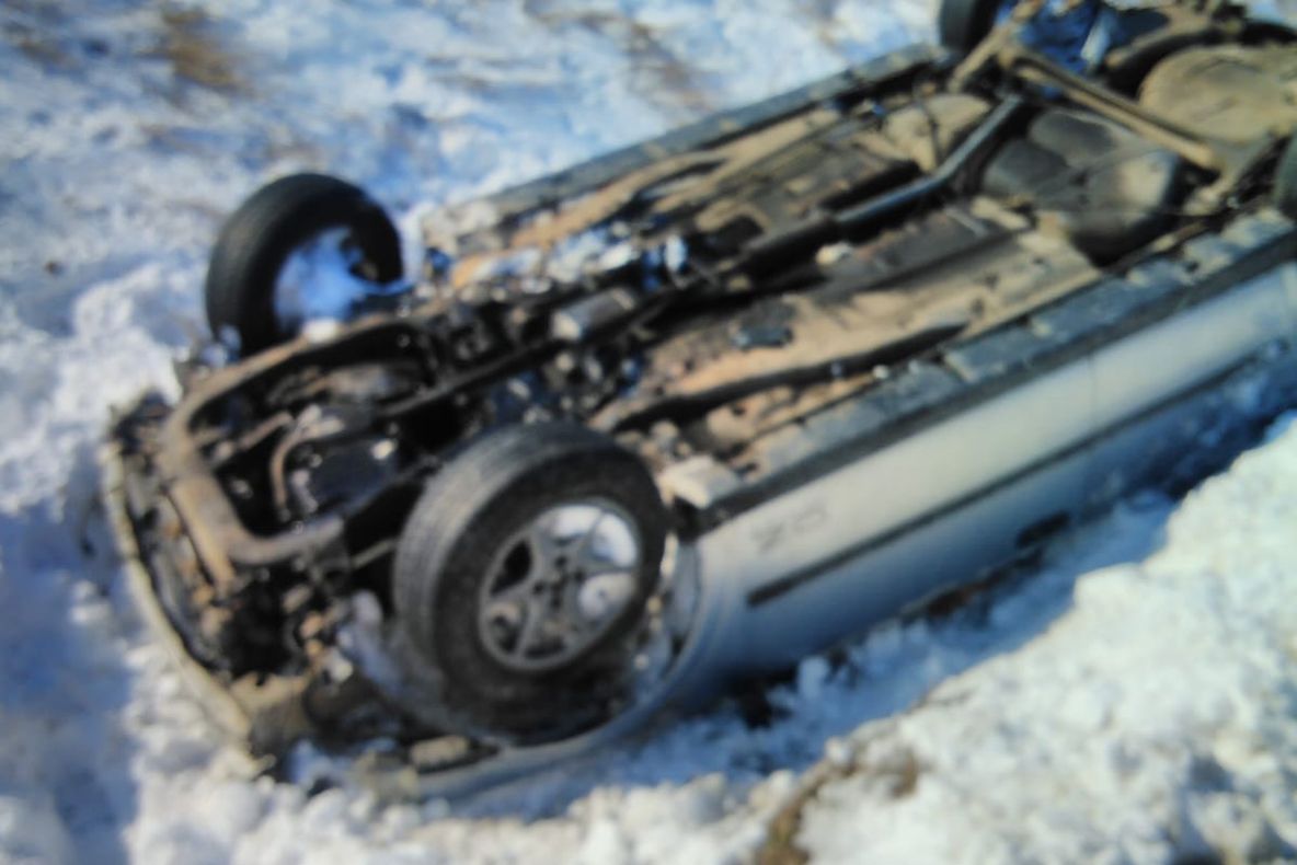 Două persoane rănite într-un accident, pe un drum național din Dolj - FOTO