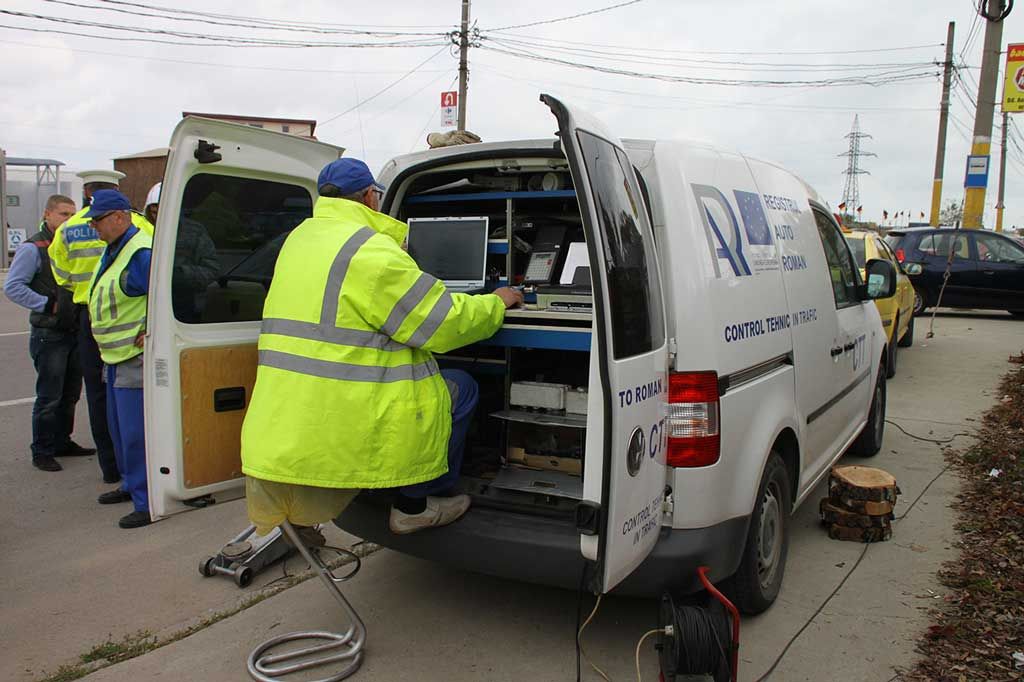 Multe mașini cu defecțiuni tehnice, pe străzile Craiovei