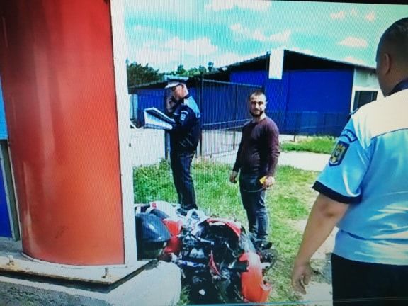 Motociclistul din Craiova, rănit în accident, transferat la un spital din Capitală