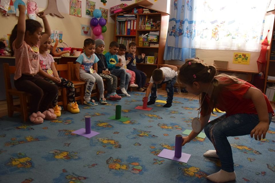 Copii din Dolj, beneficiari ai unui program World Vision. Au fost implicați în diverse activități și au fost premiați