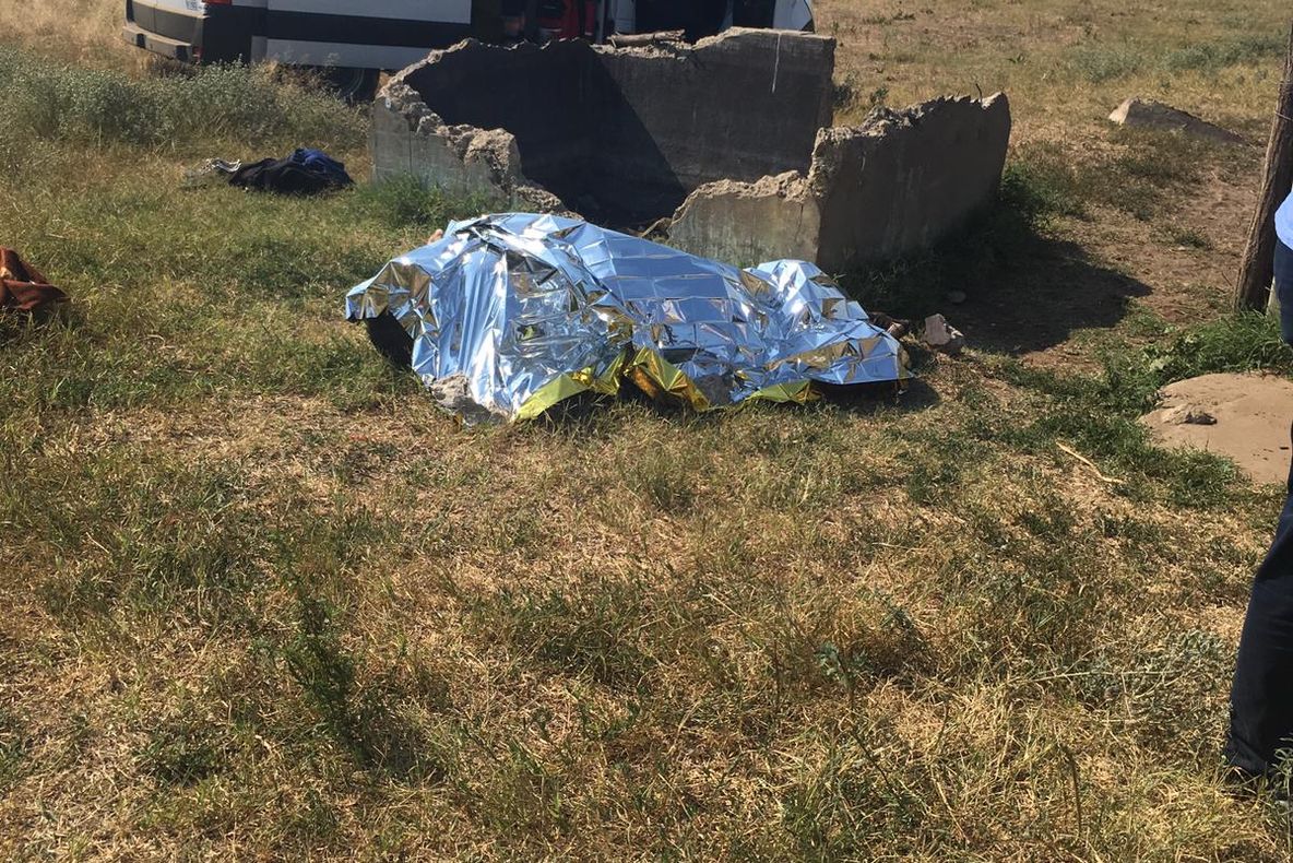 Anchetă în cazul cadavrelor descoperite într-o fântână din Dolj. Poliţia: Nu prezintă urme de violenţă