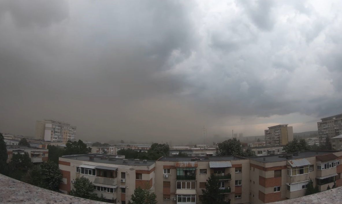 Praful de cenușă de la depozitul Sucursalei Electrocentralei Craiova II, problemă imposibil de rezolvat. Nici amenzile și nici tehnologia utilizată nu ajută în acest caz