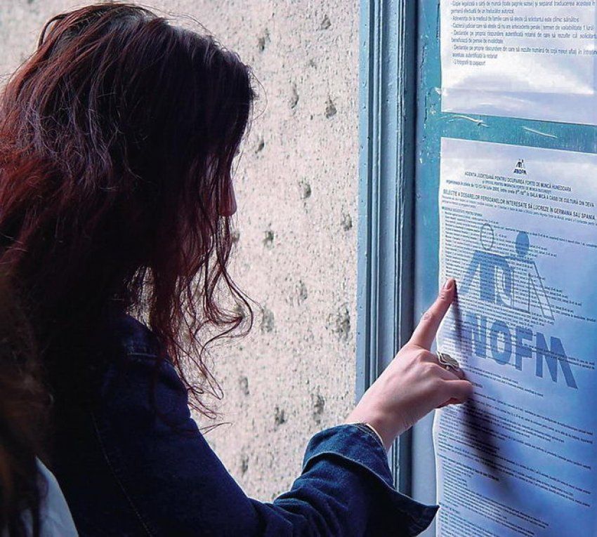 Dolj: Peste 800 de posturi vacante în județ