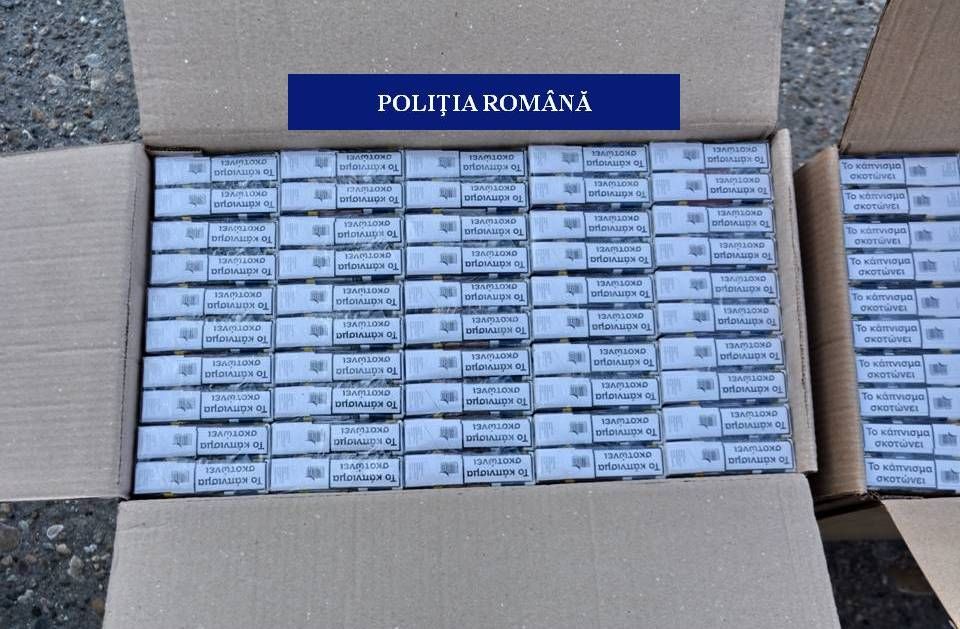 VIDEO/FOTO. Tranzacție cu țigări de contrabandă între un craiovean și un mehedințean. Cei doi au fost prinși în flagrant, doljeanul fiind reținut