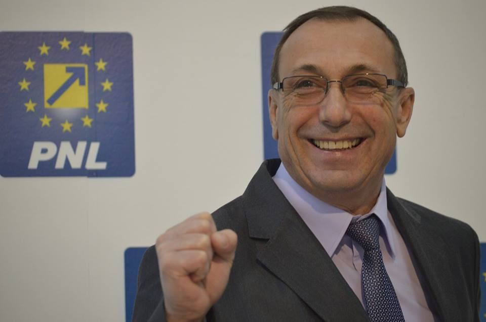 Consilier PNL, despre problemele traficului din Bănie: „Nu cred că este normal să fie survolat centrul Craiovei, de mii de ori, de autobuze”