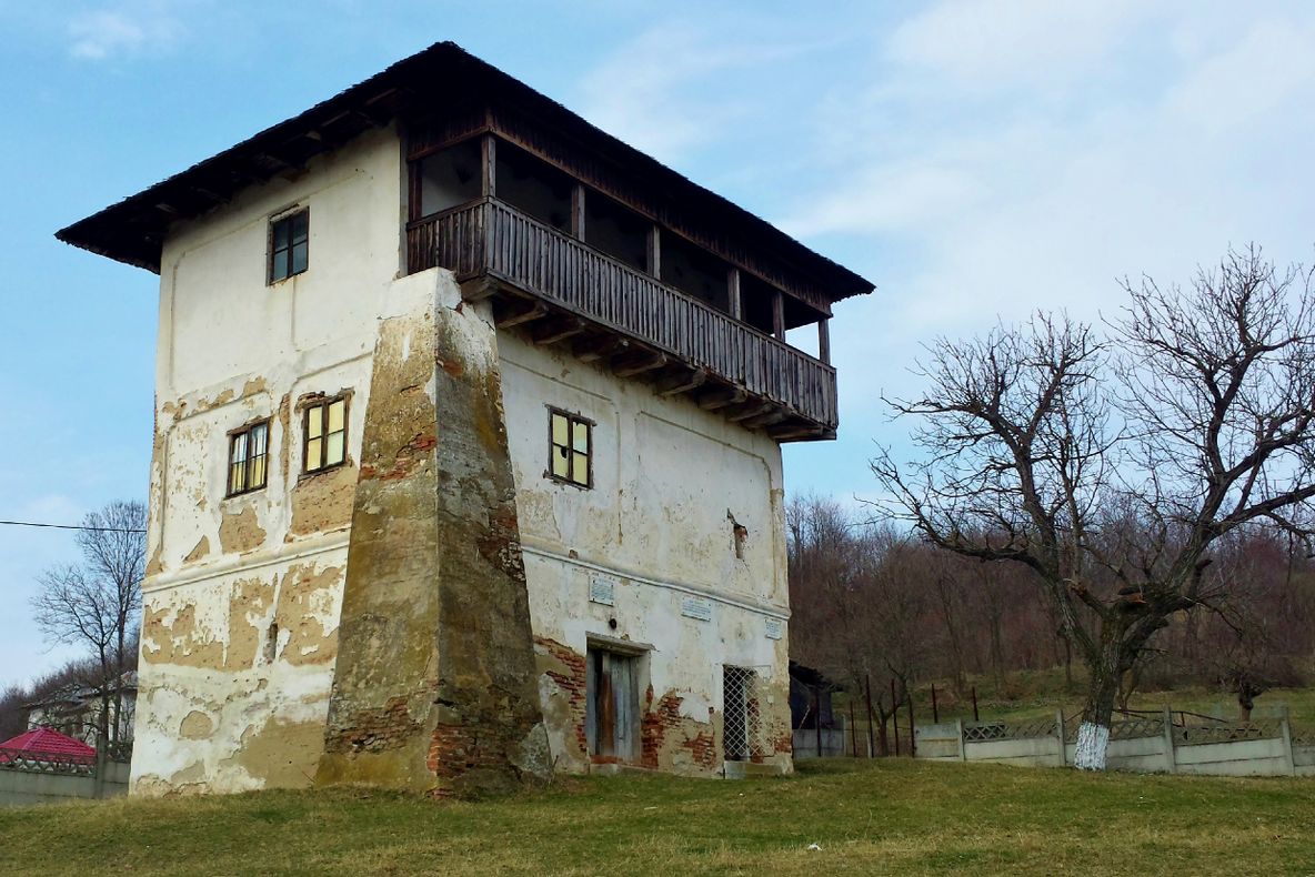 Cula Cernăteştilor din judeţul Dolj, restaurată cu fonduri europene