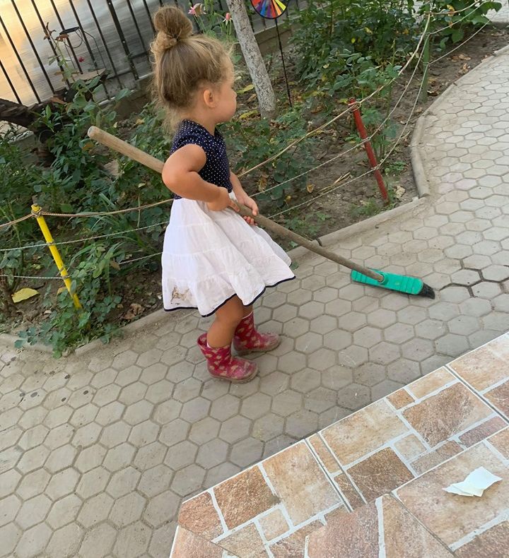 Tot mai mulți părinți din Craiova se informează despre conceptul Montessori și îl și aleg pentru copil