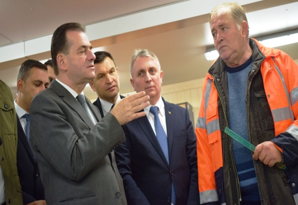Ludovic Orban a dat şi el startul lucrărilor la Drumul Expres Craiova-Piteşti