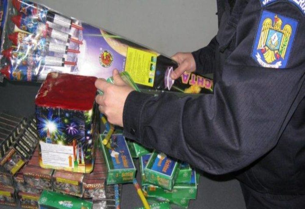 Perioada sărbătorilor de iarnă readuce în atenția polițiștilor comercializarea articolelor pirotehnice