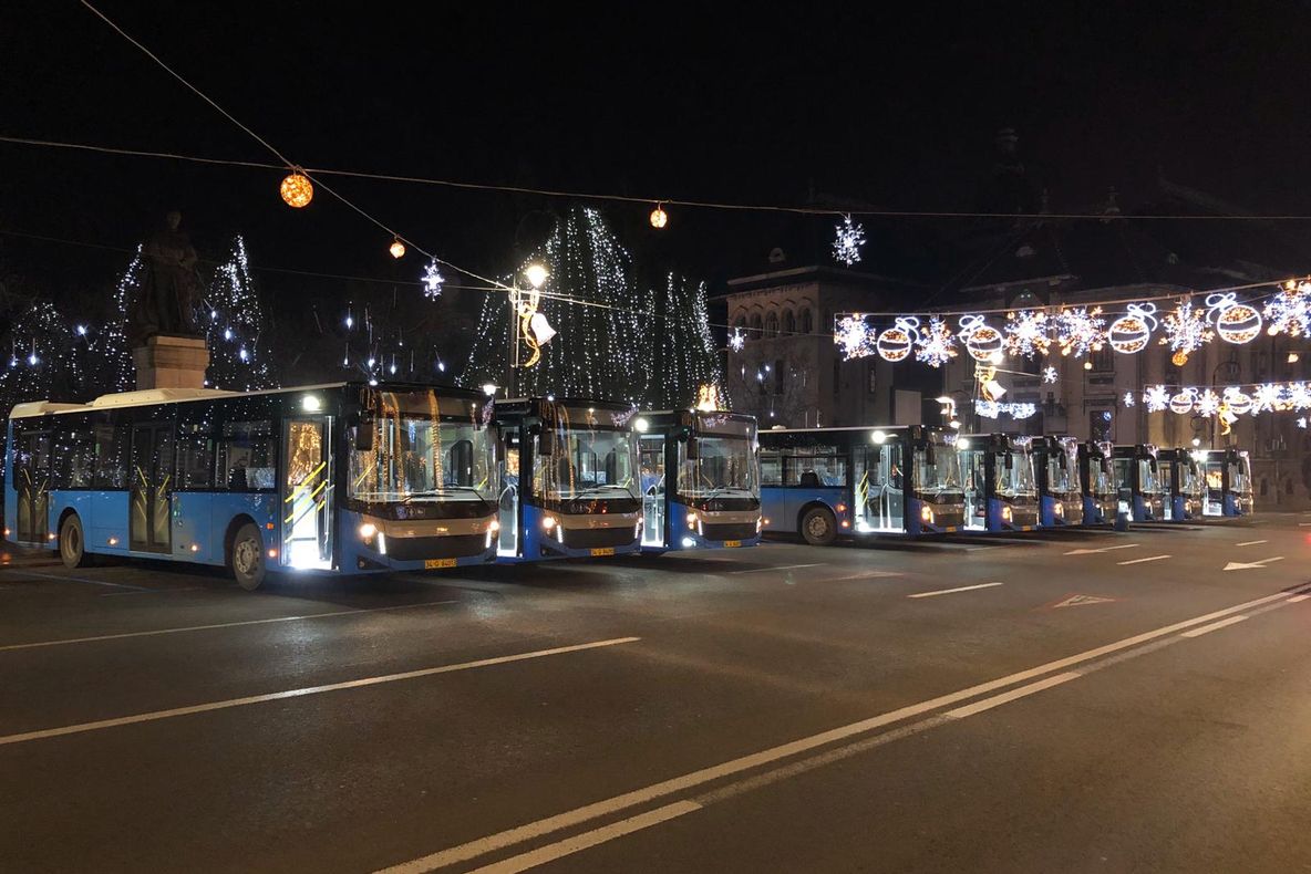 Craiova: Au ajuns primele autobuze din Turcia. Când intră în circulație