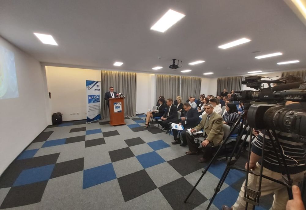 Polițiștii învață metode noi de luptă împotriva fraudelor 