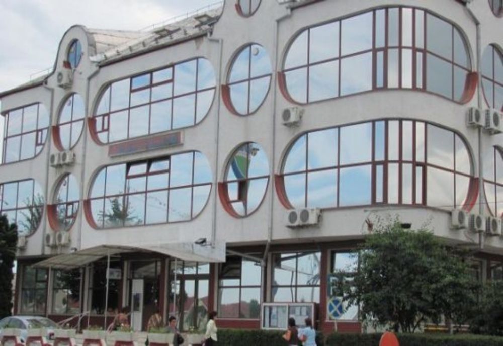 Plata ajutoarelor de deces doar prin mandat poștal sau cont bancar