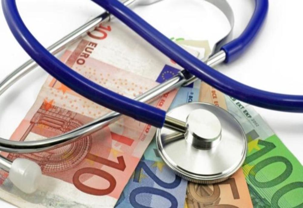 Stimulent de risc pentru 44.074 de persoane din sistemul sanitar