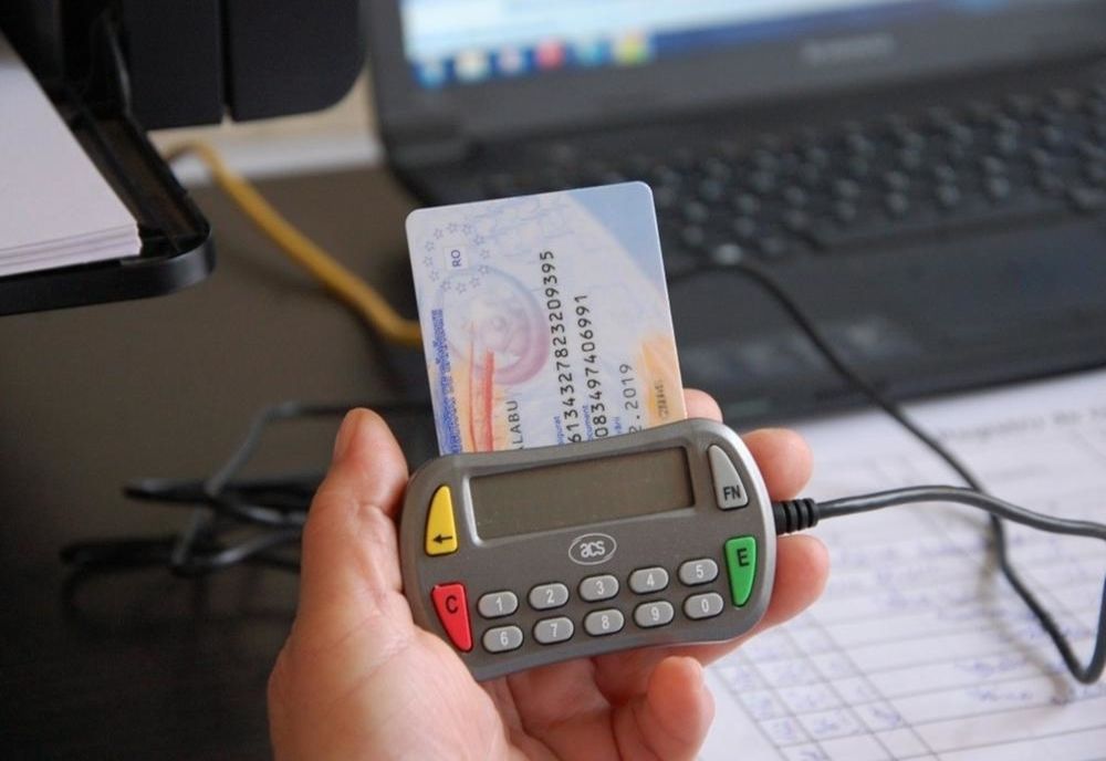 CNAS: Se va prelungi valabilitatea cardurilor de sănătate 