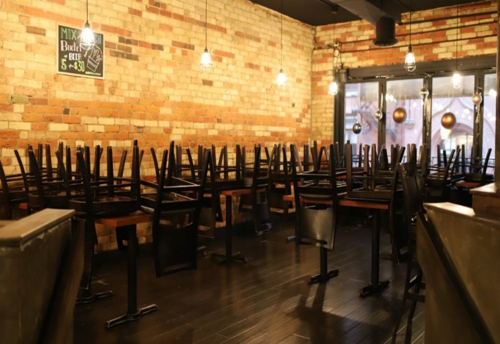 Restaurante şi cafenele închise în cinci localităţi din Dolj