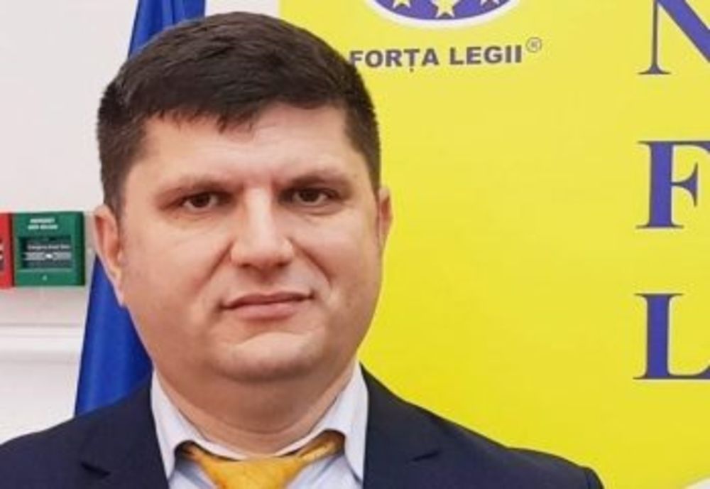 Deputatul AUR de Dolj, Ringo Dămureanu, cere desființarea cabinelor de vot