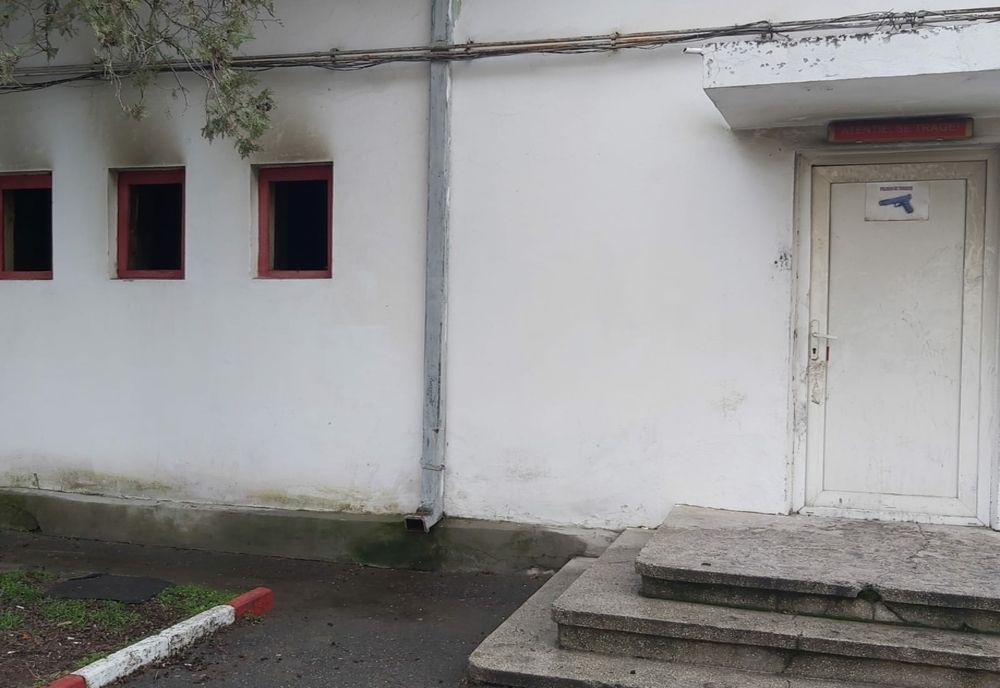 VIDEO | Poligonul de tragere al IPJ Dolj, cuprins de un incendiu