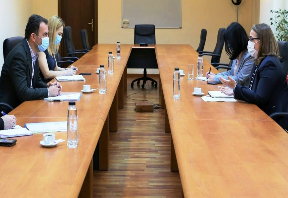 Ministrul Drulă, întrevedere cu preşedintele Ford Craiova. Ce s-a discutat