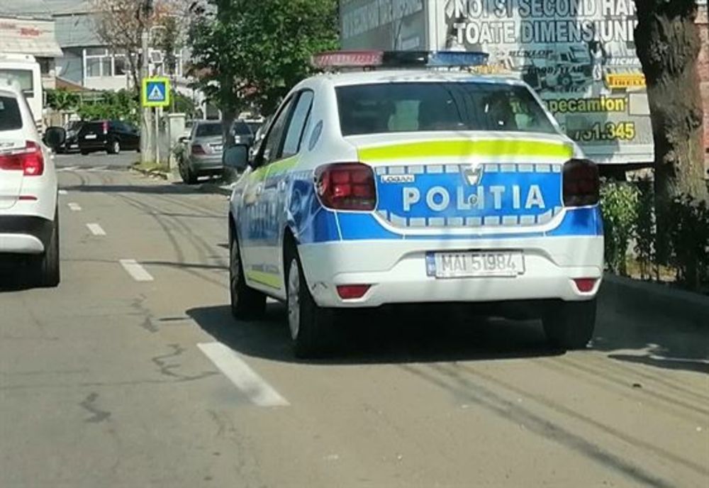 Poliţiştii au deschis o anchetă după ce patru persoane au fost rănite de artificii, la o pensiune din Dolj