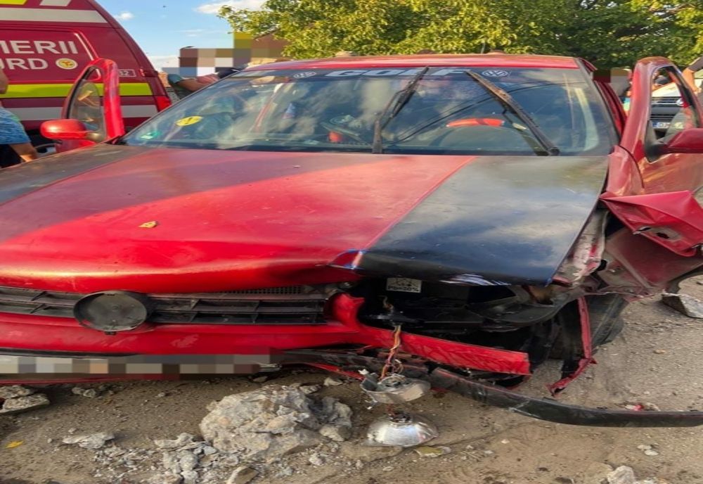 VIDEO. Accident în judeţul Dolj. Bătrână şi copilă de 11 ani, strivite de un autoturism condus de o şoferiţă începătoare