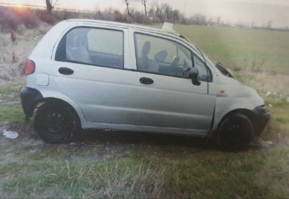 Craiova: Băut şi fără permis, un tânăr din Craiova a provocat un accident rutier şi a fugit de la locul evenimentului