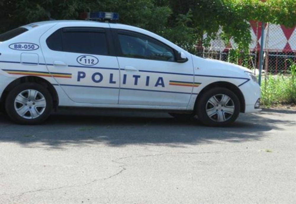 Un şofer care a lovit cu maşina un copil şi a fugit de la faţa locului, reţinut de poliţişti