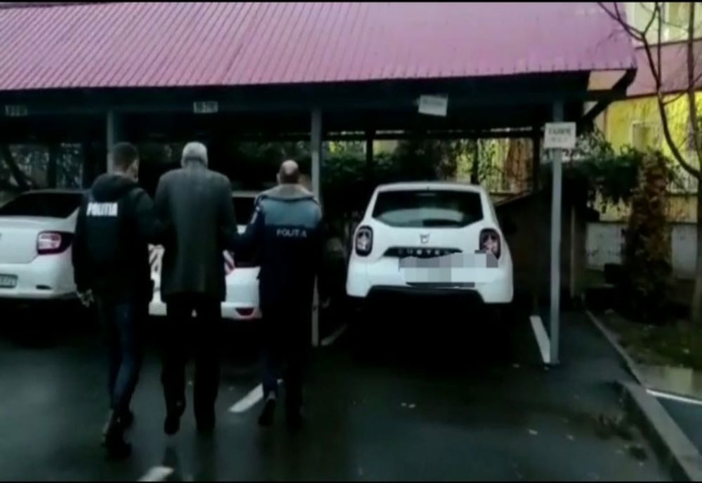 VIDEO. Bărbat din Craiova, reţinut pentru că a condus băut şi fără permis