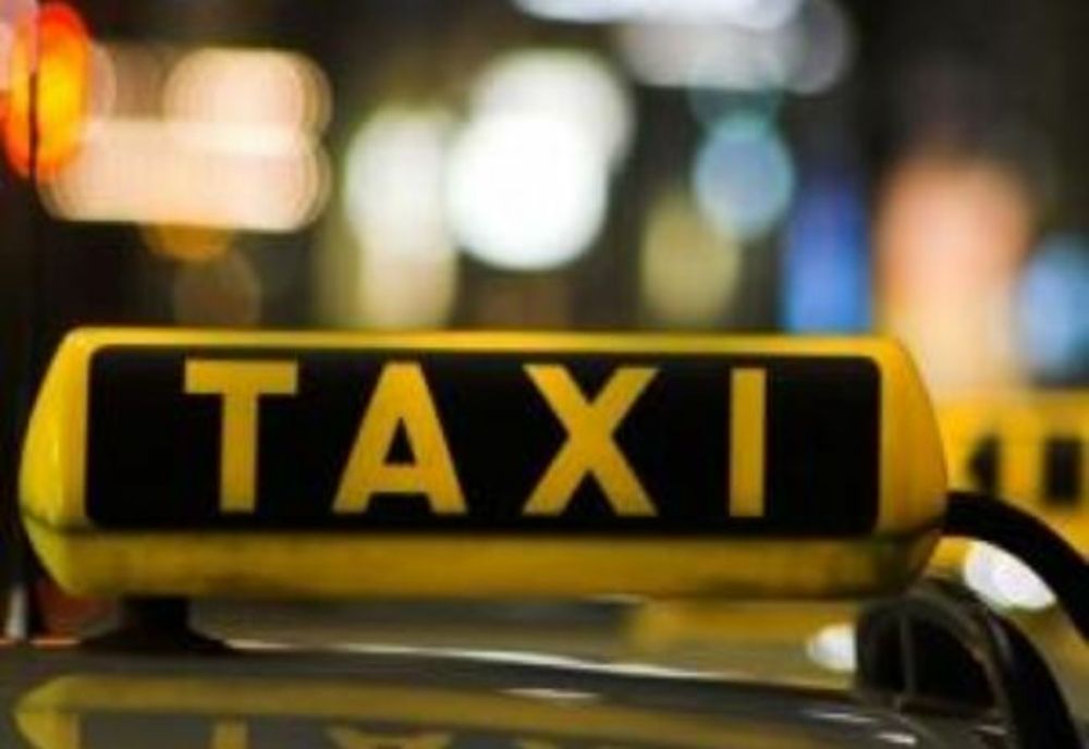 Un taximetrist a bătut un tânăr din Caracal, la Craiova