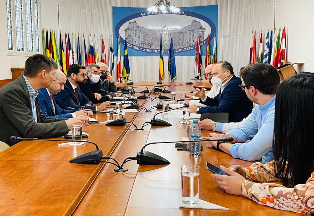 Chesnoiu, întâlnire cu ROMPAN. Stocurile de cereale ale României, monitorizate