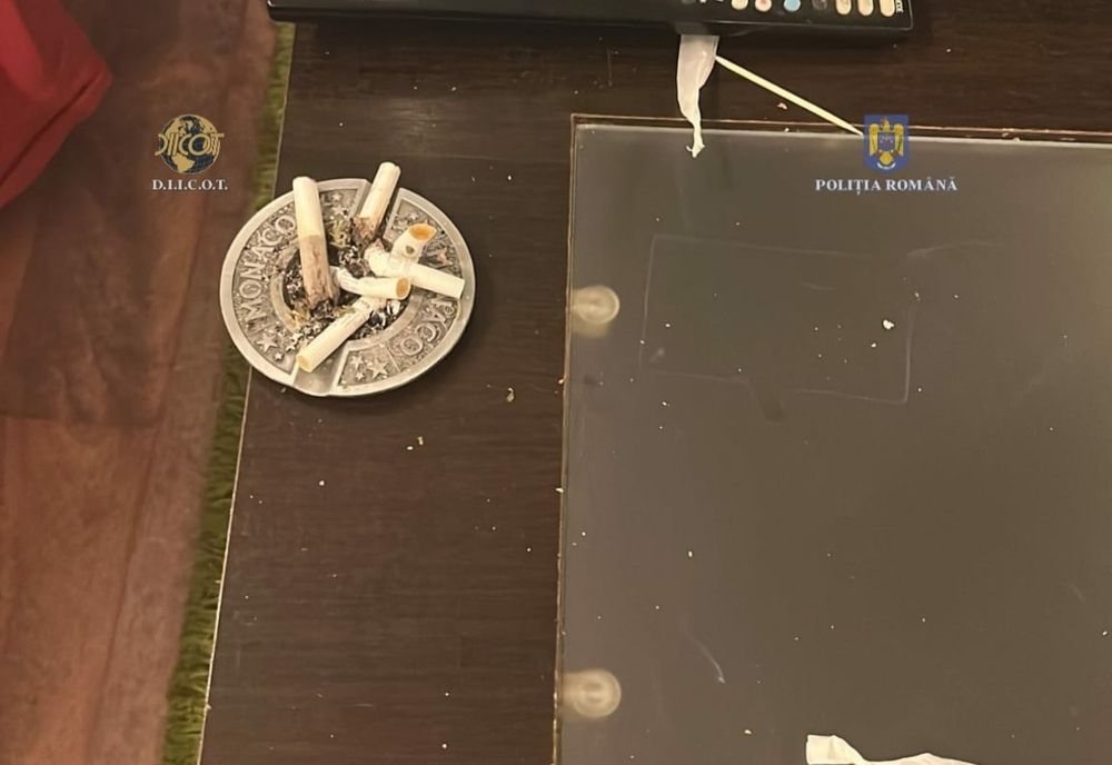 Craiova: Trei tineri reţinuţi, pentru trafic de droguri (VIDEO)