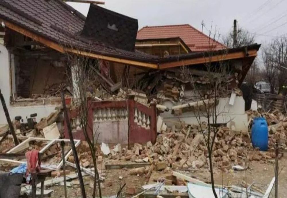 Şedinţă a Comitetului Judeţean pentru Situaţii de Urgenţă Dolj, după ce o casă a explodat