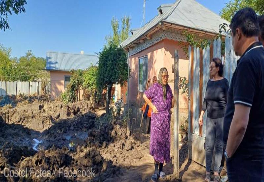 700.000 DE CONSERVE, 52.000 ECHIPAMENTE CAZARMAMENT ŞI 400 MODULE DORMITOR - ALOCATE DE GUVERN COMUNELOR INUNDATE