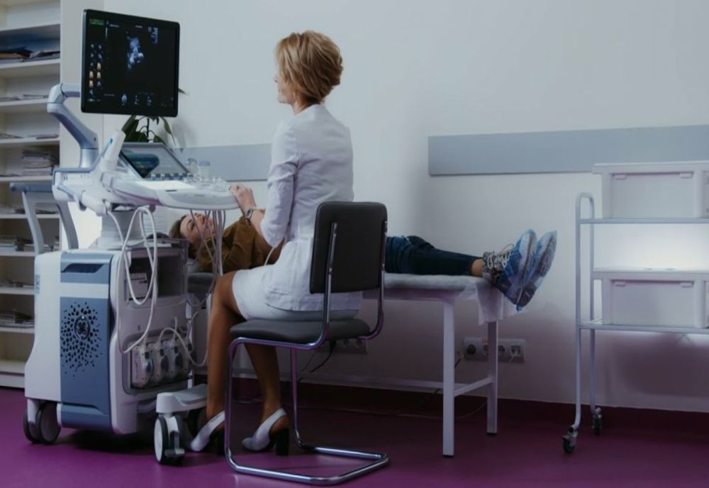 UNDĂ VERDE PENTRU DEZINCRIMINAREA AVORTULUI ÎN ANGLIA ȘI ȚARA GALILOR