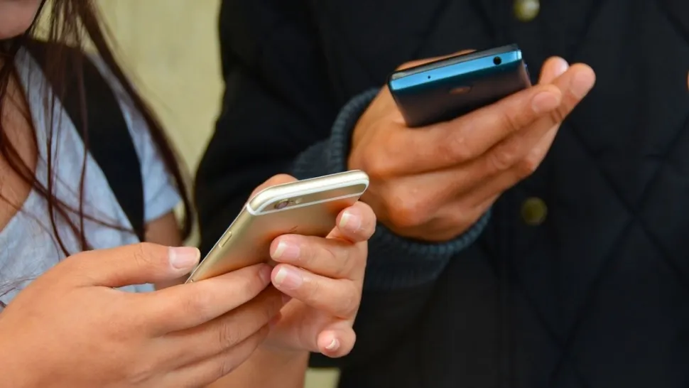 Telefoane
