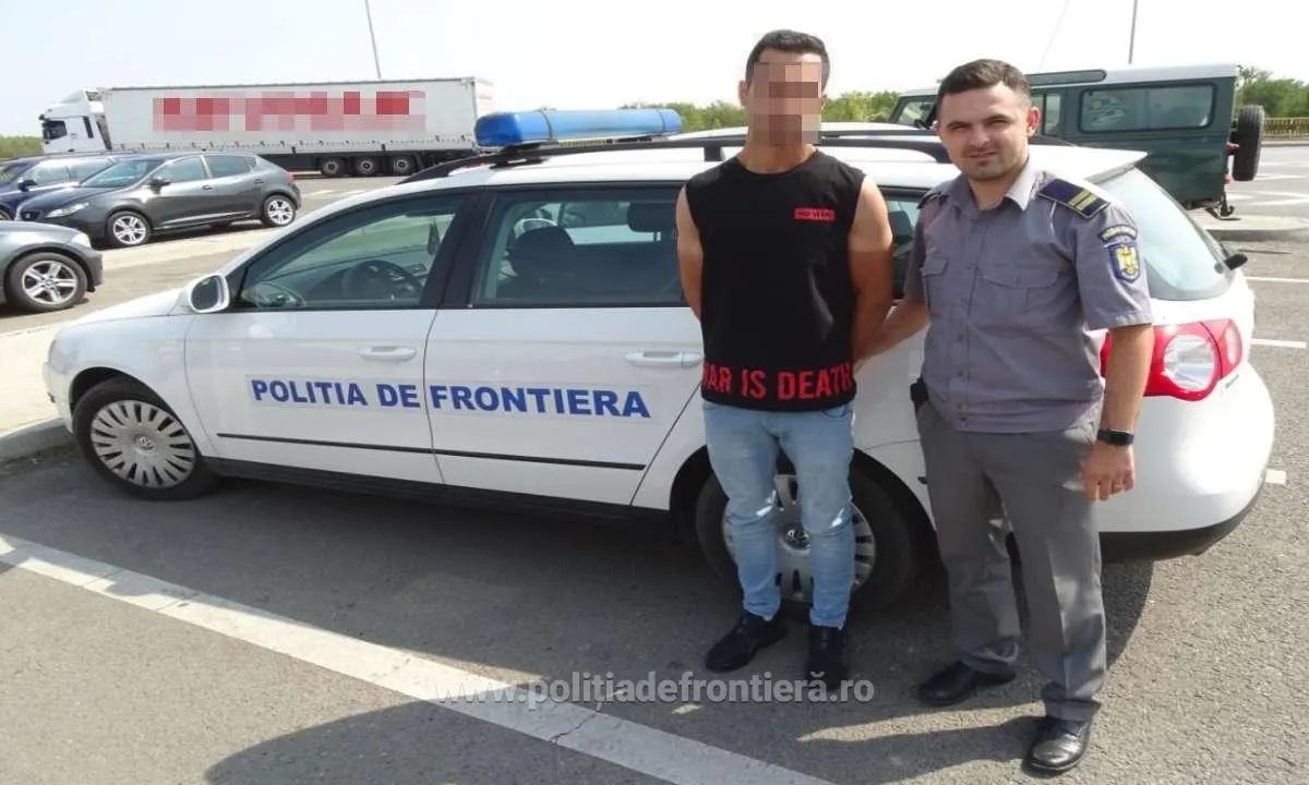 pasaport fals